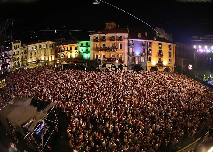 Azzurro By Fewotessin